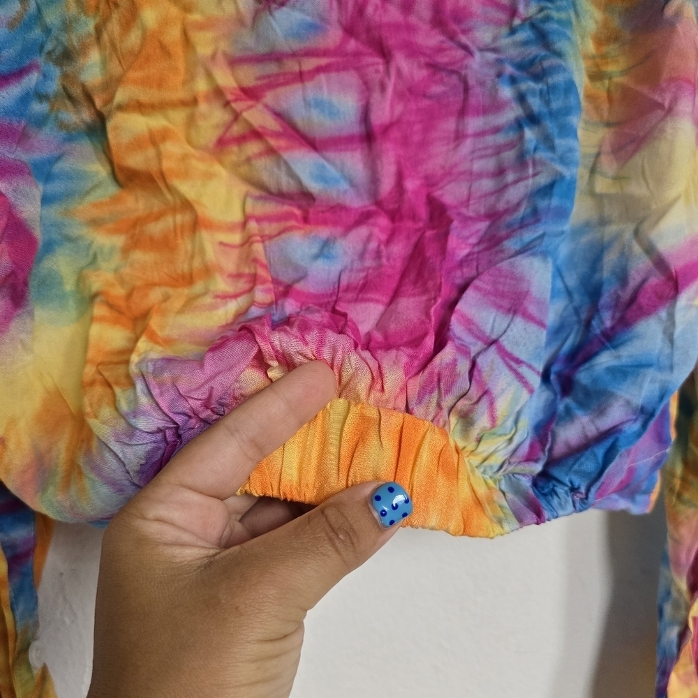 Muy Muy Fancy Tie-Dye Button-Up Cropped Colorful Shirt Size Medium - Picture 14 of 16